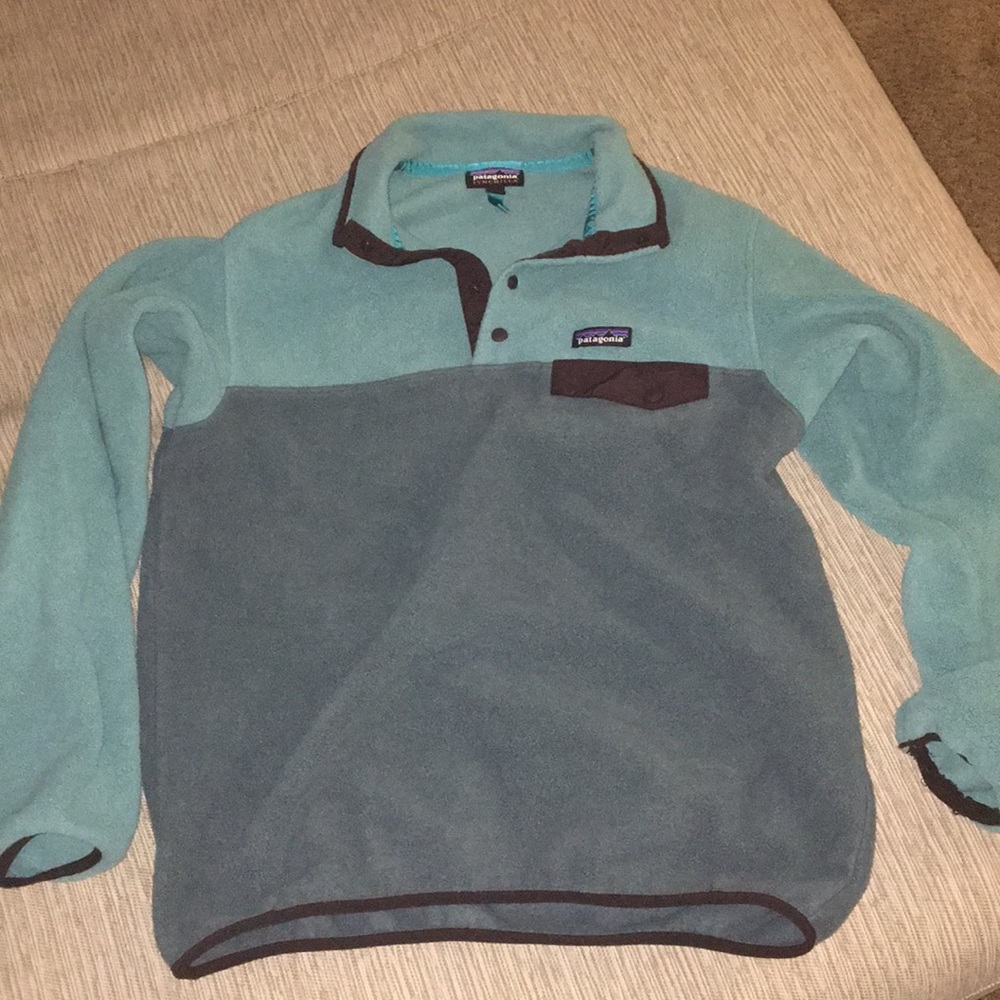 Women’s Patagonia pullover